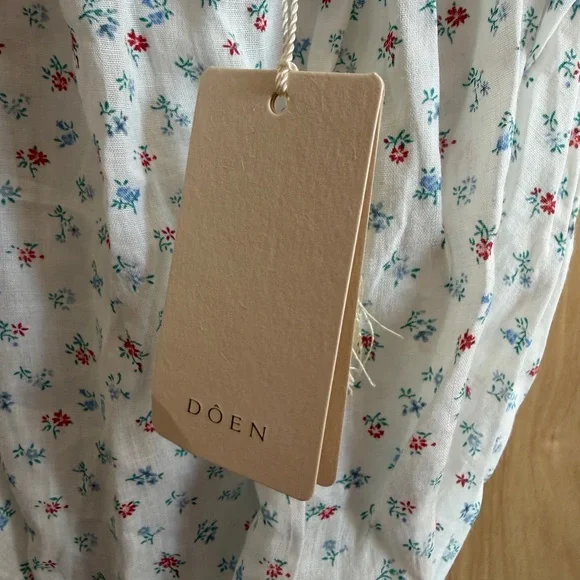 Doên Floral Ruffle Strap dress - Picture 7 of 9